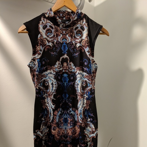 Forever 21 Baroque Dress - Picture 3 of 3